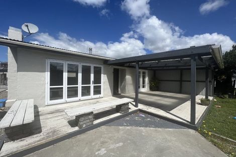 Photo of property in 26 Willow Avenue, Hannahs Bay, Rotorua, 3010