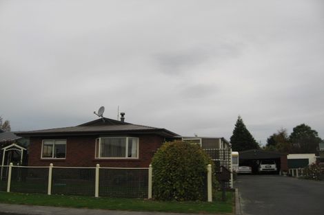 Photo of property in 21 Crossleigh Crescent, Balclutha, 9230