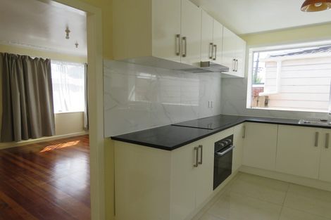 Photo of property in 393 West Coast Road, Glen Eden, Auckland, 0602