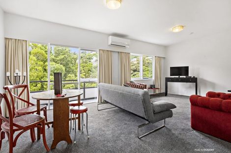 Photo of property in 97b Warwick Street, Wilton, Wellington, 6012