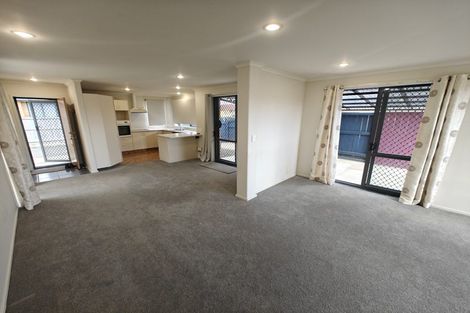 Photo of property in 16 Archer Court, Hamilton East, Hamilton, 3216