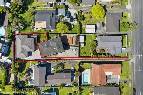 Photo of property in 124a Prince Regent Drive, Half Moon Bay, Auckland, 2012