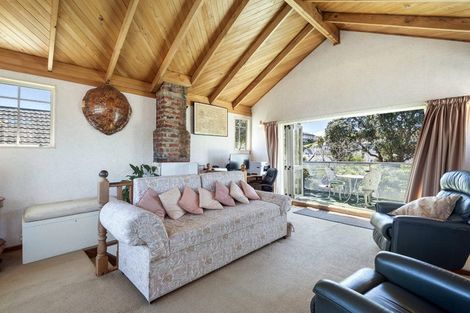 Photo of property in 28 Queens Parade, Devonport, Auckland, 0624