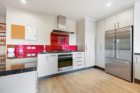 Photo of property in 6 Inveraray Place, Nawton, Hamilton, 3200