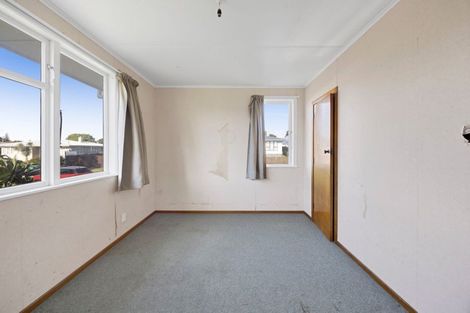 Photo of property in 44 Marama Crescent, Spotswood, New Plymouth, 4310