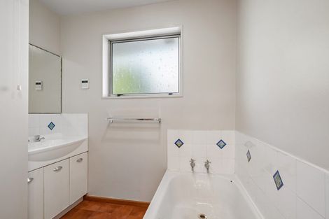 Photo of property in 1 Birdling Place, Halswell, Christchurch, 8025