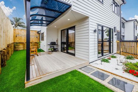 Photo of property in 40a Bowater Place, Manurewa, Auckland, 2102