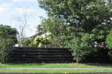 Photo of property in 1/84 Prince Regent Drive, Half Moon Bay, Auckland, 2012