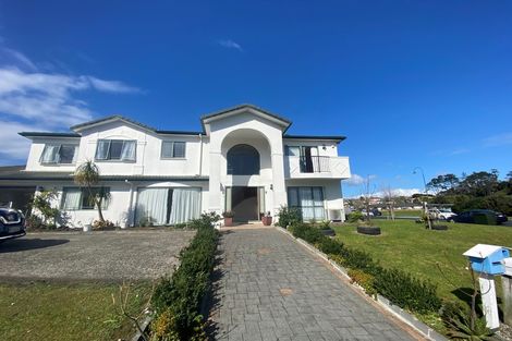 Photo of property in 1 Killybegs Drive, Pinehill, Auckland, 0632