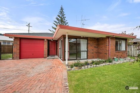 Photo of property in 9 Cooper Street, Taita, Lower Hutt, 5011