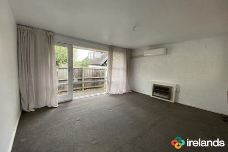 Photo of property in 2/96 Aikmans Road, Merivale, Christchurch, 8014