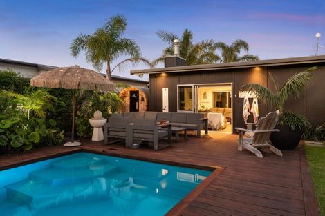 Photo of property in 209 Kiwi Road, Whangamata, 3620