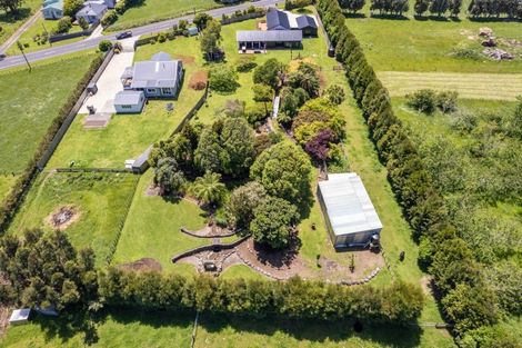 Photo of property in 244 Corbett Road, Paraite, New Plymouth, 4373