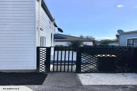 Photo of property in 2/47 Pah Road, Papatoetoe, Auckland, 2025