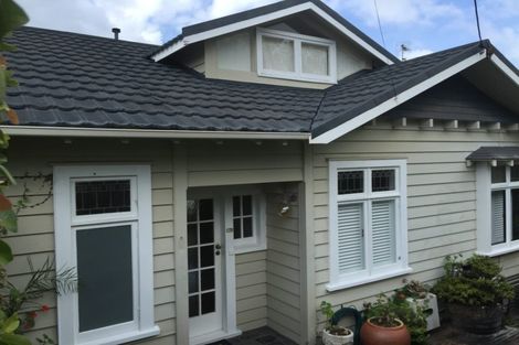 Photo of property in 15 Kerr Street, Devonport, Auckland, 0624