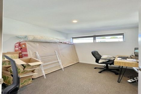 Photo of property in 9/7 Handyside Street, Tawa, Wellington, 5028