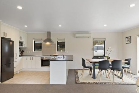 Photo of property in 11 Wharuka Glade, Mangawhai, 0505