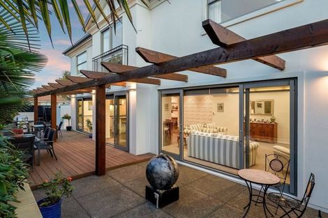 Photo of property in 2/379 Papanui Road, Strowan, Christchurch, 8052