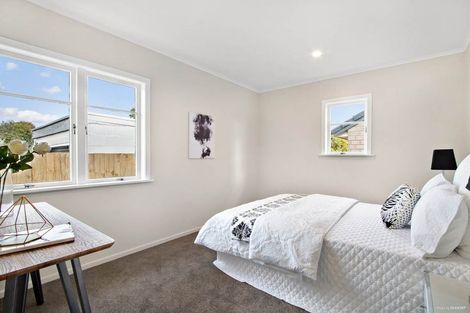 Photo of property in 6b Mckean Avenue, Manurewa, Auckland, 2102