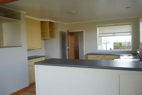 Photo of property in 16 Centennial Avenue, Balclutha, 9230