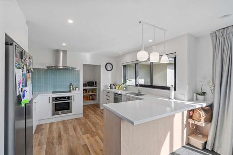 Photo of property in 2 Amur Crescent, Rolleston, 7615