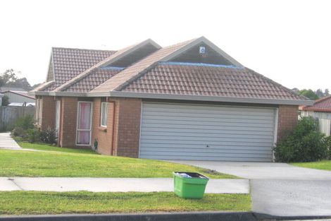 Photo of property in 8 Waylen Place, Burswood, Auckland, 2013