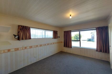 Photo of property in 15 Selwyn Street, Lower Vogeltown, New Plymouth, 4310