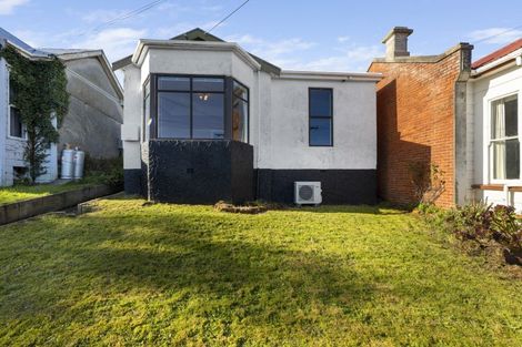 Photo of property in 15 Cochrane Street, Mornington, Dunedin, 9011