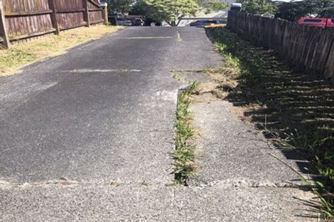 Photo of property in 5 Meadowvale Rise, Titirangi, Auckland, 0604