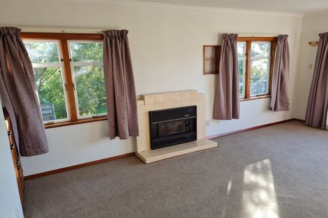 Photo of property in 11a Braithwaite Street, Karori, Wellington, 6012