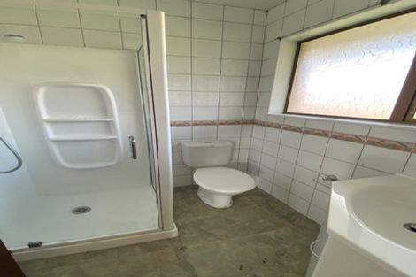 Photo of property in 8 Brackendale Place, Burnside, Christchurch, 8041