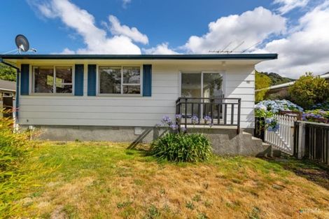 Photo of property in 1/202 California Drive, Totara Park, Upper Hutt, 5018
