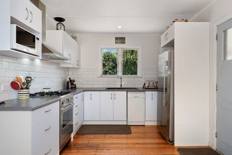 Photo of property in 82 Macloughlin Drive, Te Puke, 3119