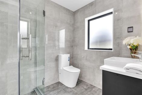 Photo of property in 5 Elevation Street, Flat Bush, Auckland, 2019