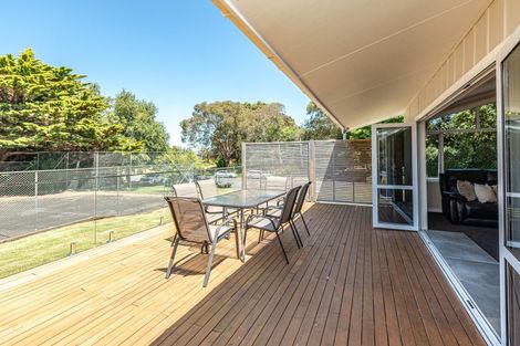 Photo of property in 14 Turere Place, Otamatea, Whanganui, 4501