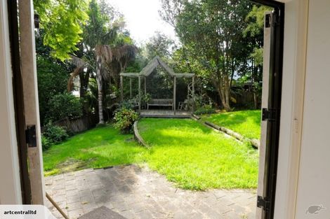 Photo of property in St Marys Close, 15/435 Parnell Road, Parnell, Auckland, 1052