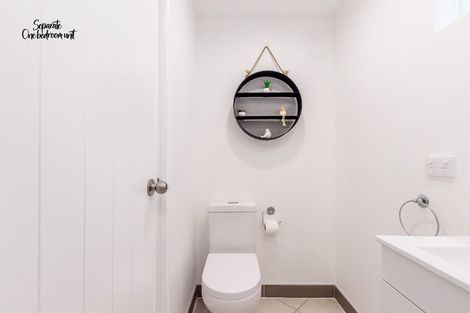 Photo of property in 12 Gray Avenue, Paraparaumu Beach, Paraparaumu, 5032