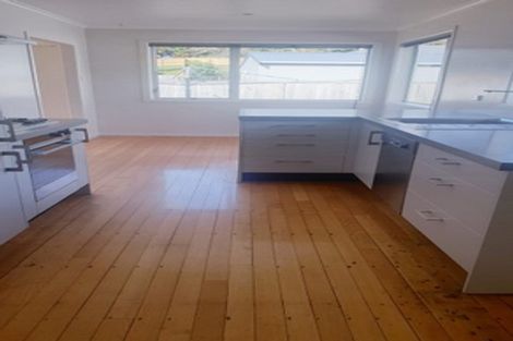 Photo of property in 5 Sandleigh Drive, Athenree, Katikati, 3177