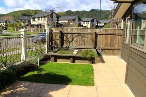 Photo of property in 1 Jade Lane, Paraparaumu, 5032