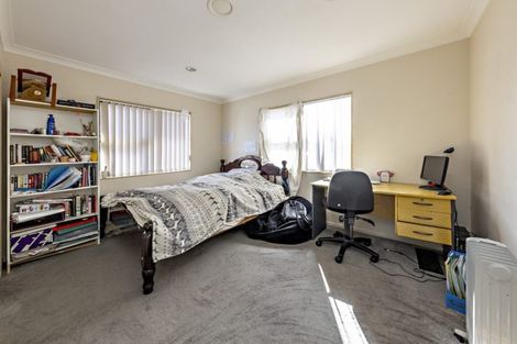 Photo of property in 16a Freyberg Avenue, Papatoetoe, Auckland, 2104