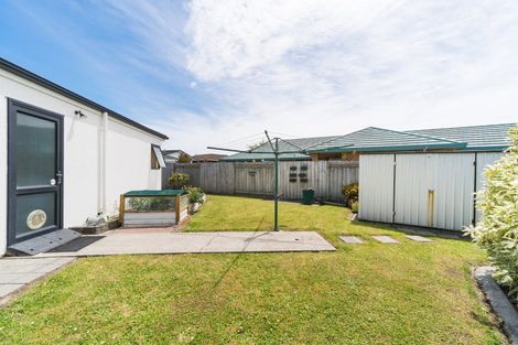 Photo of property in 14 Jordan Way, Kelvin Grove, Palmerston North, 4414
