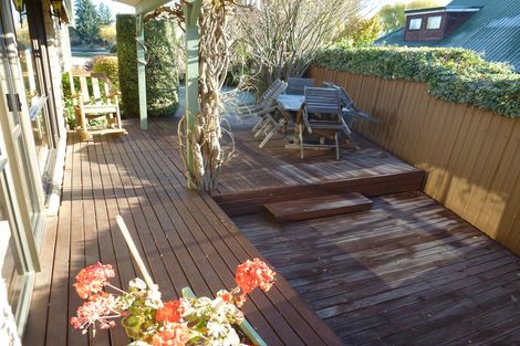 Photo of property in 50 Aronui Road, Bridge Hill, Alexandra, 9320