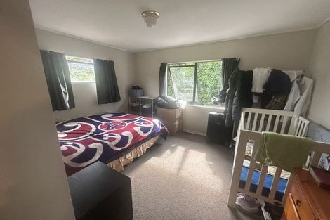 Photo of property in 1/21 Lowtherhurst Road, Massey, Auckland, 0614