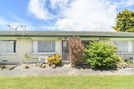 Photo of property in 8c Seaforth Avenue, Milson, Palmerston North, 4414