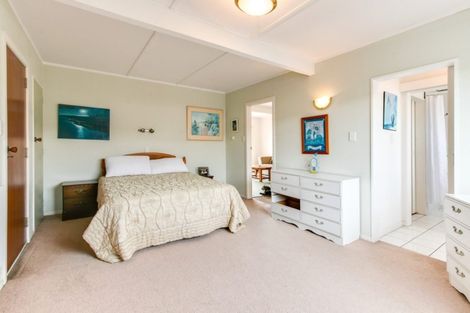 Photo of property in 17 Totara Street, Taradale, Napier, 4112