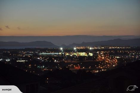 Photo of property in 14 Ribbonwood Crescent, Goodwood Heights, Auckland, 2105