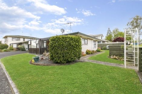 Photo of property in 124a Edgecumbe Road, Tauranga South, Tauranga, 3112