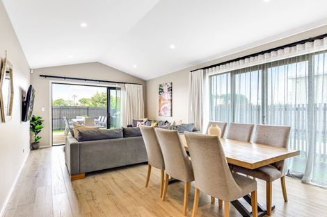 Photo of property in 2 Whakahaumako Road, Leamington, 3495