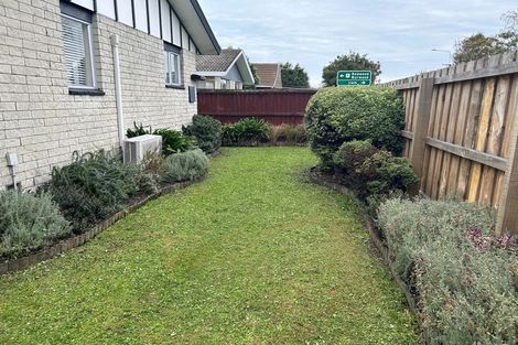 Photo of property in 1/176 Sawyers Arms Road, Bishopdale, Christchurch, 8053