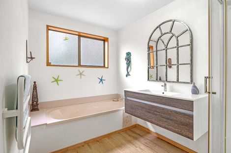 Photo of property in 7 Glenstrae Road, Redcliffs, Christchurch, 8081